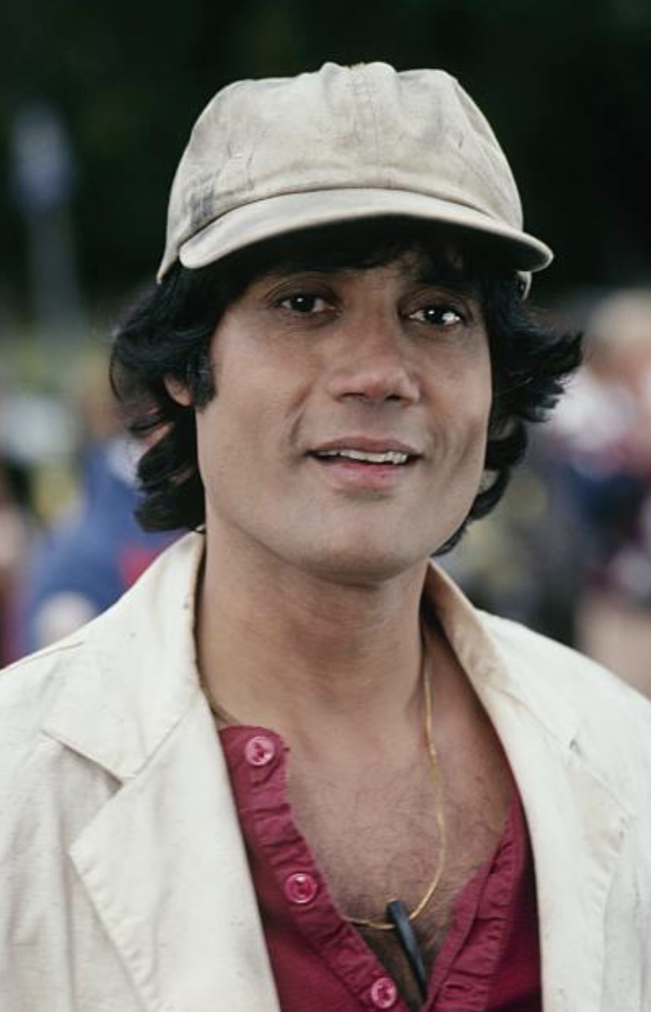 actor Cal Bellini large photo