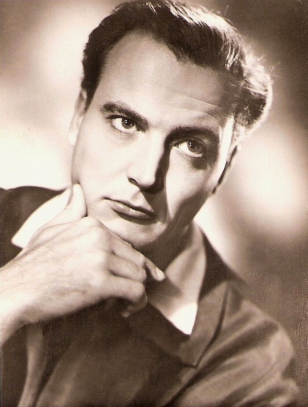 actor John Van Dreelen large photo