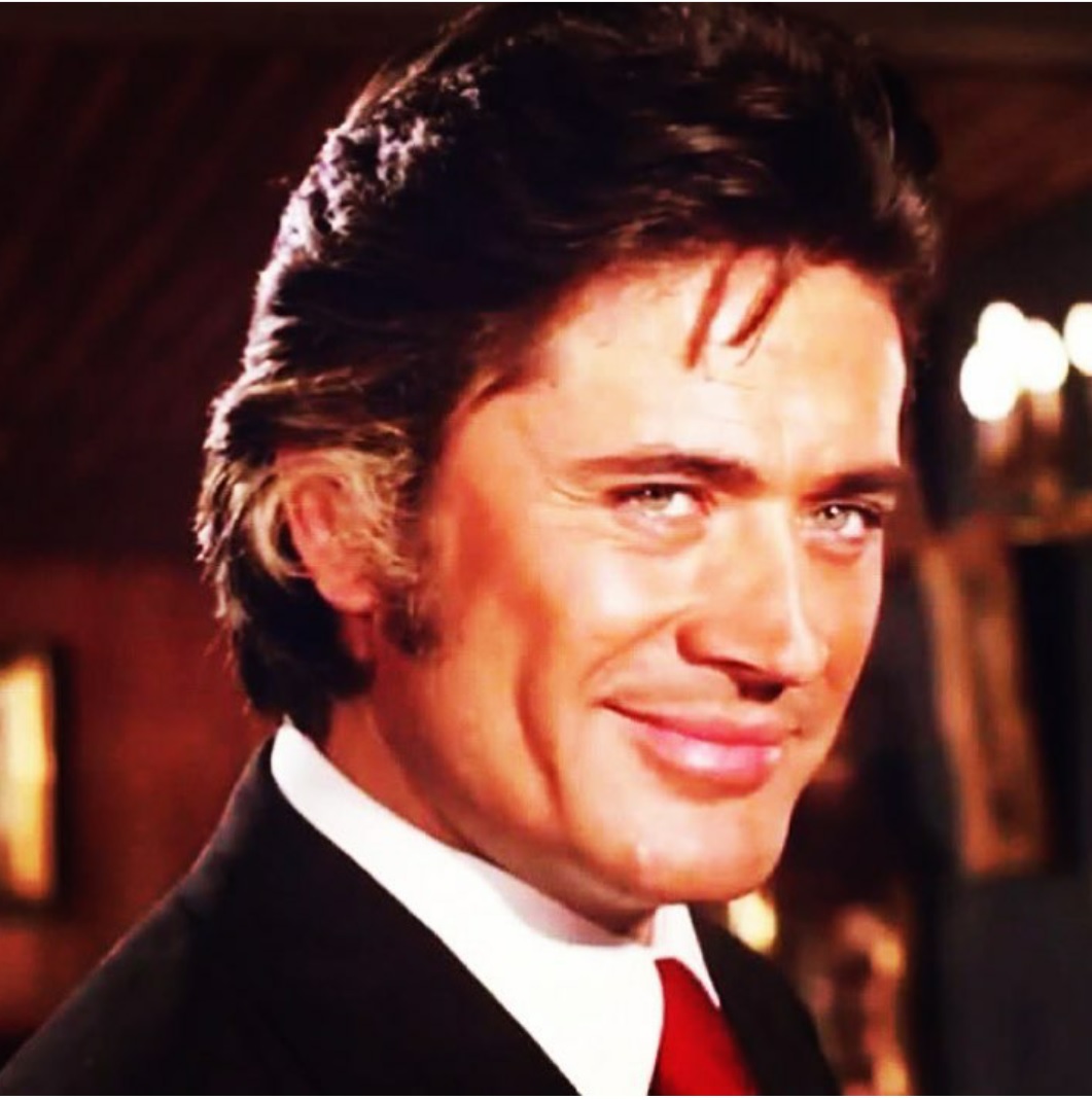 actor Cüneyt Arkin large photo