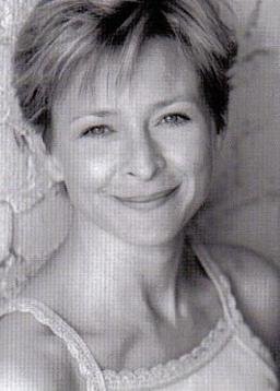 actor Katy Boyer large photo