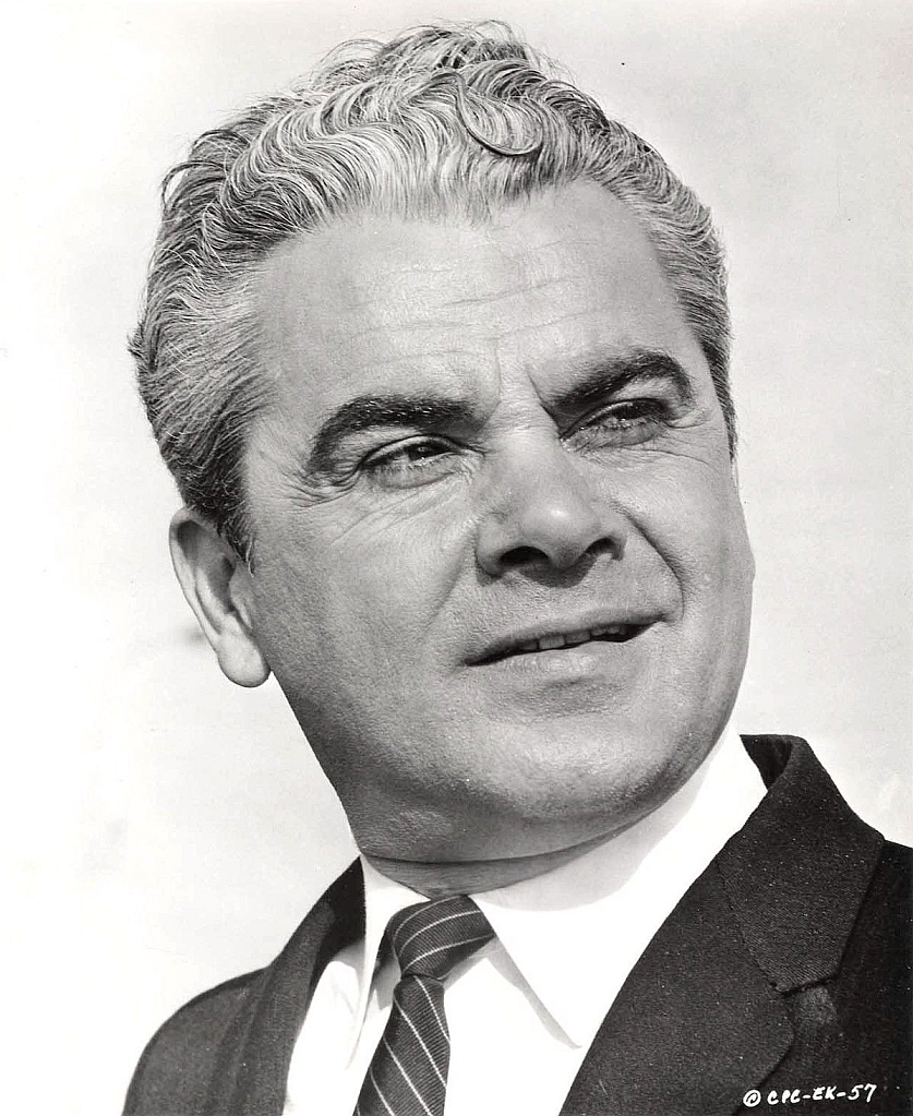 actor Phillip Pine large photo