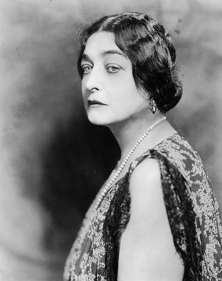 actor Helen Westley large photo