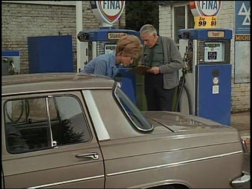 actor J.G. Devlin large photo