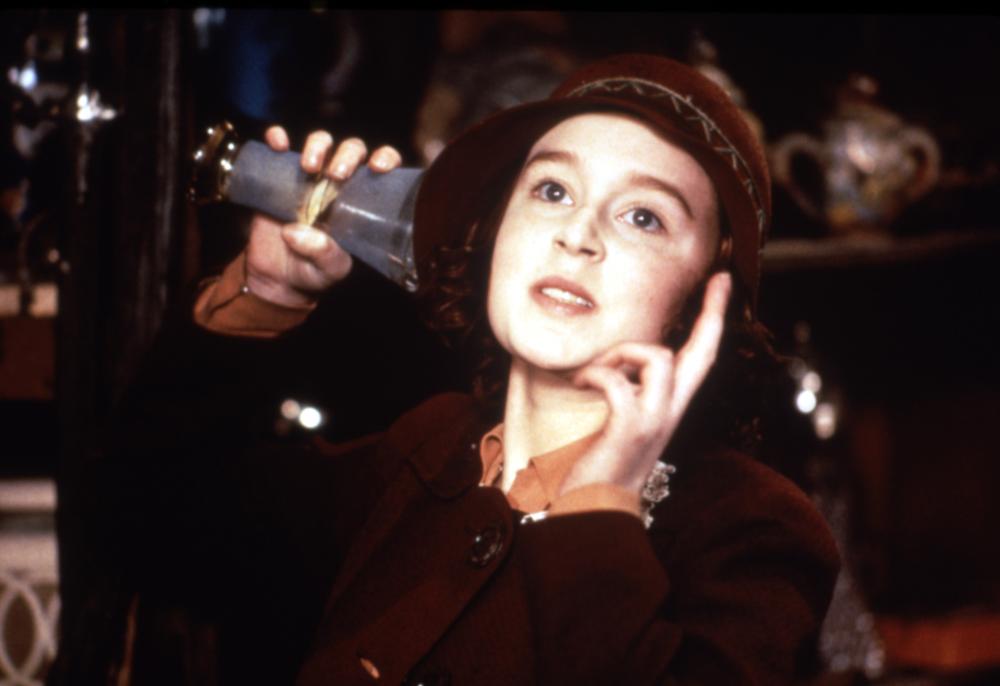 actor Georgina Cates large photo