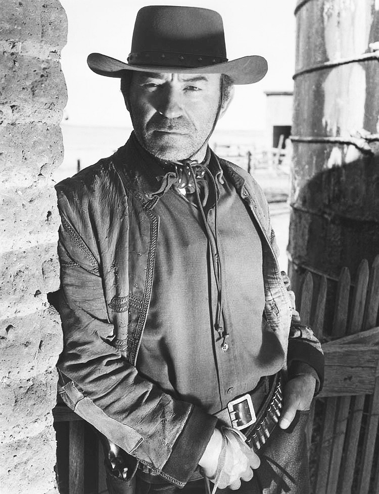 actor Dave Kashner large photo