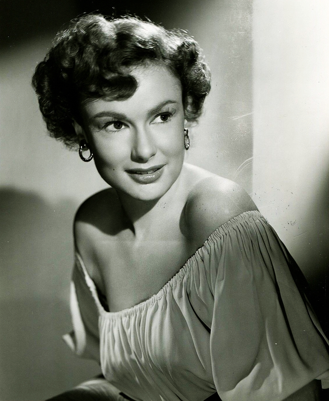 actor Suzanne Dalbert large photo