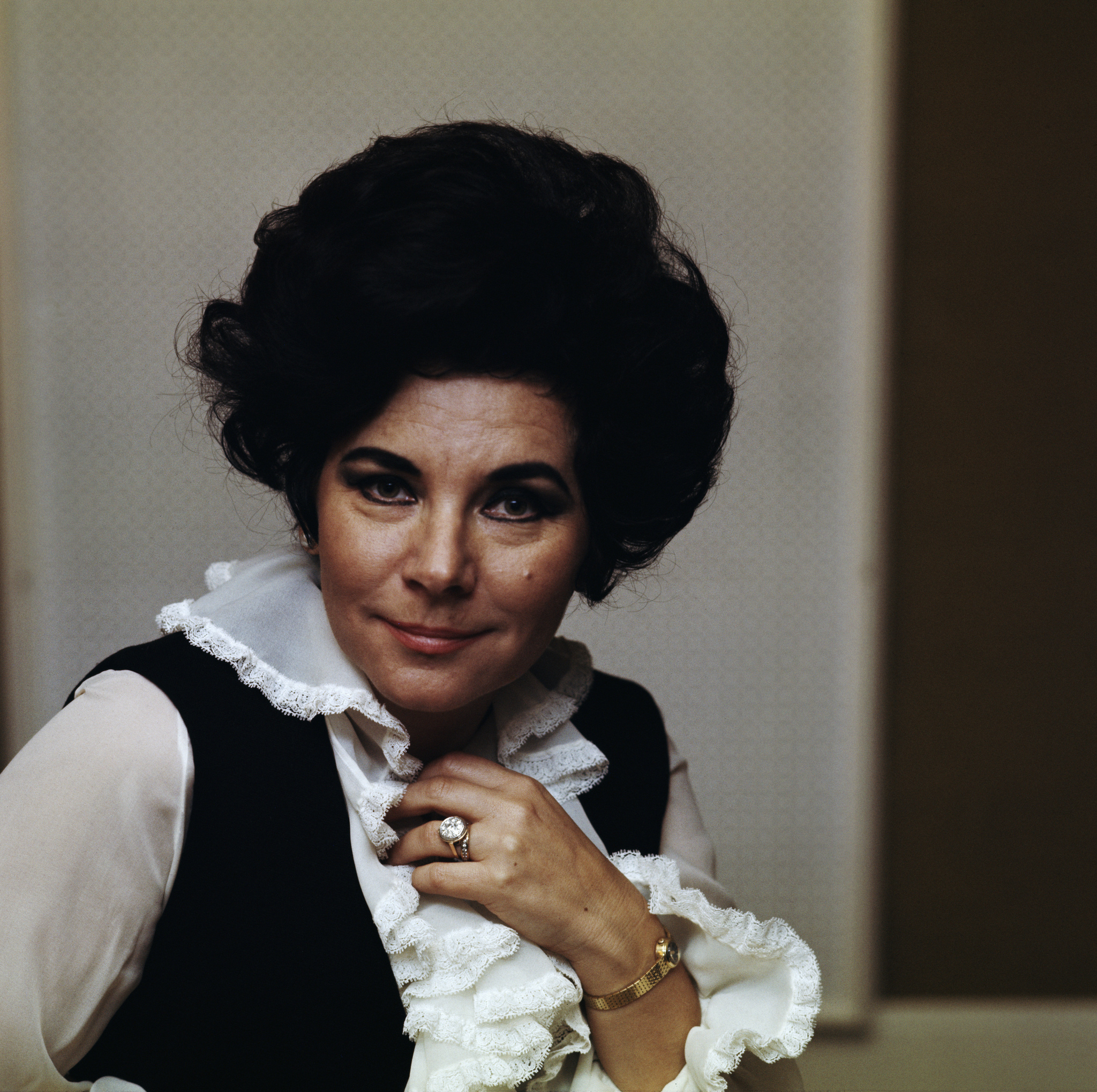 actor Evelyn Lear large photo