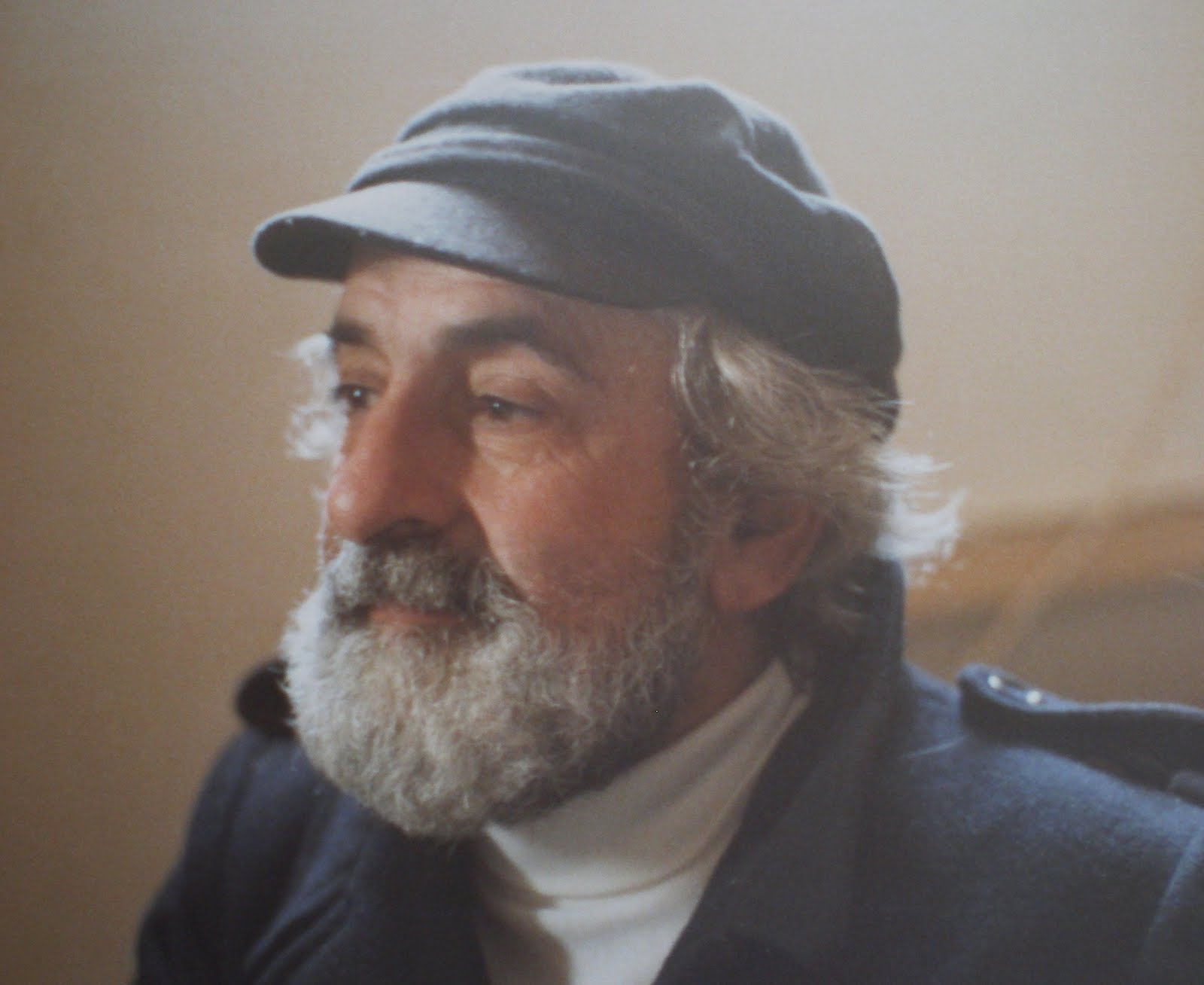 actor Manuel Pereiro large photo