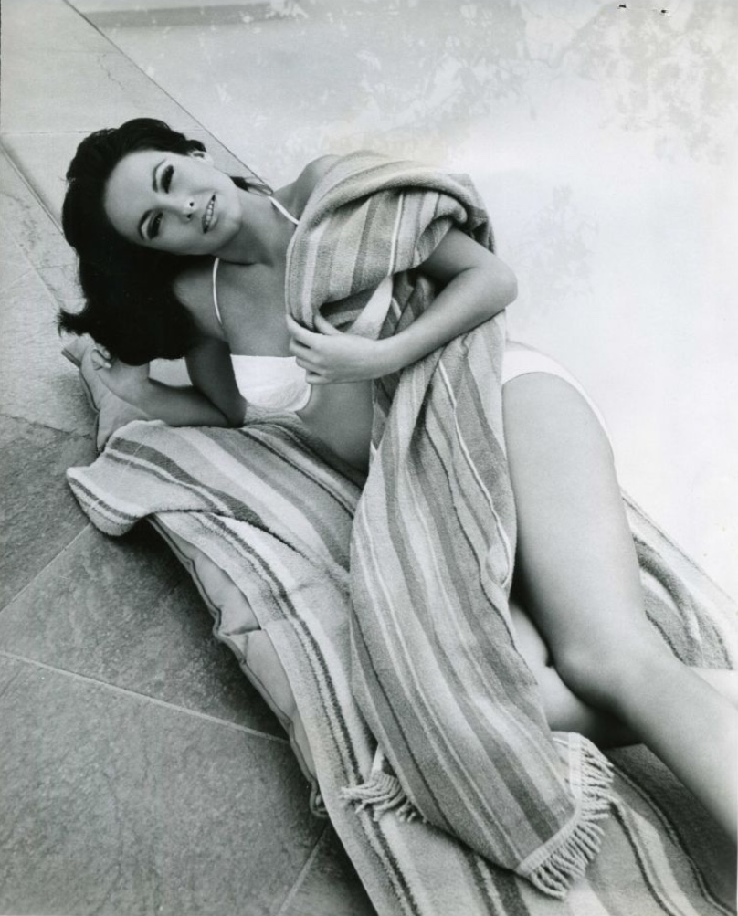 actor Claudia Brack large photo