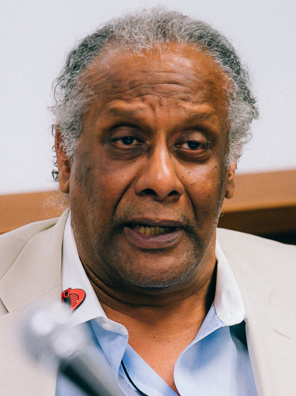 actor Arthur Burghardt large photo