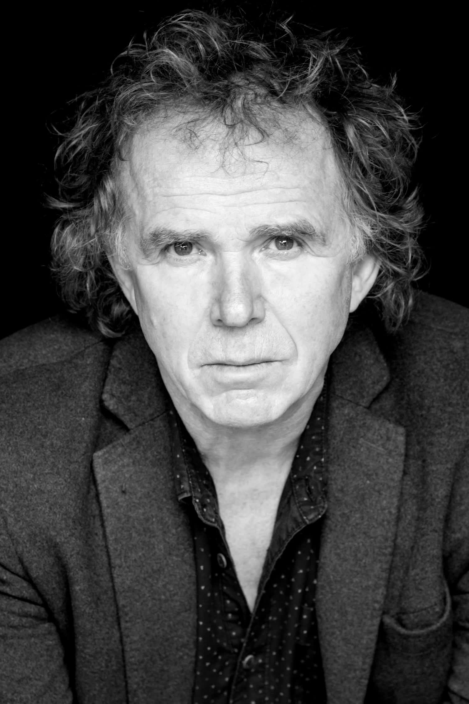 actor Mick Ford large photo