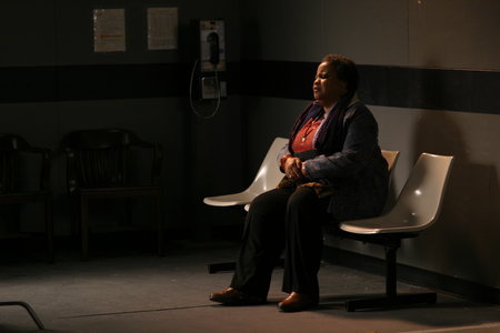 actor Elizabeth Omilami large photo