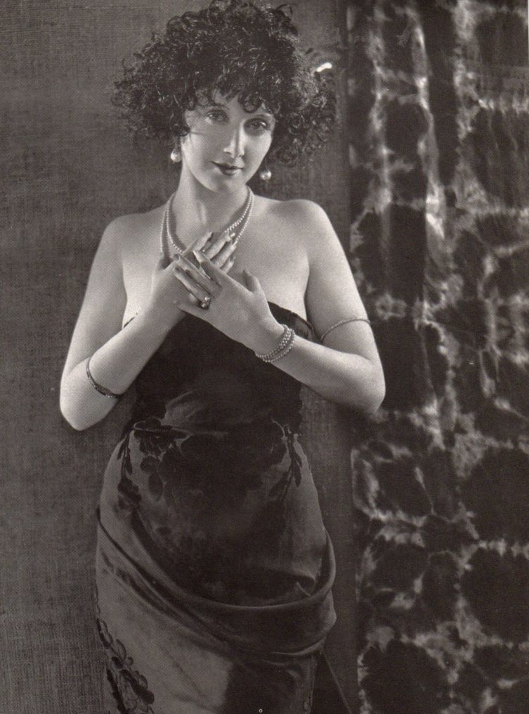 actor Mae Busch large photo