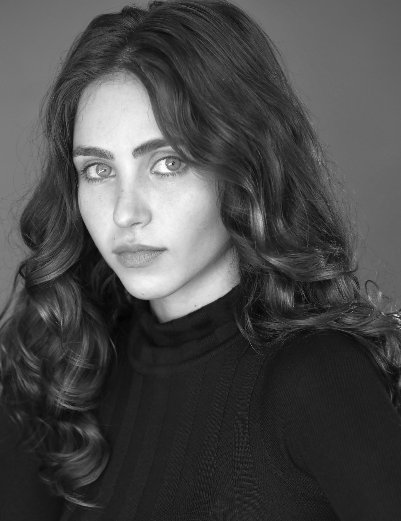 actor Ryan Whitney large photo