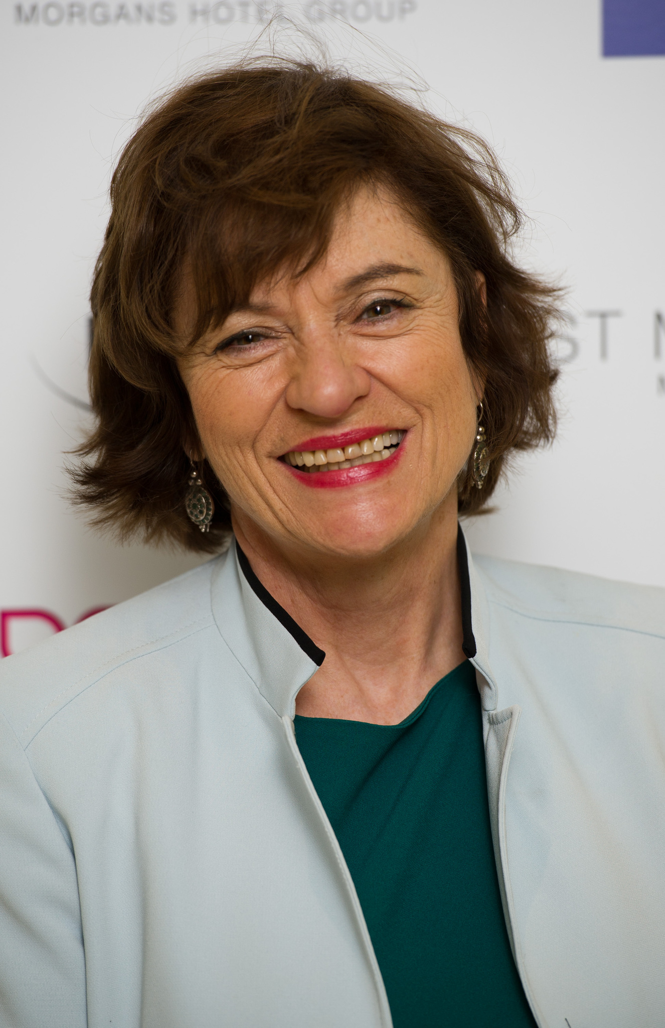 actor Diana Quick large photo