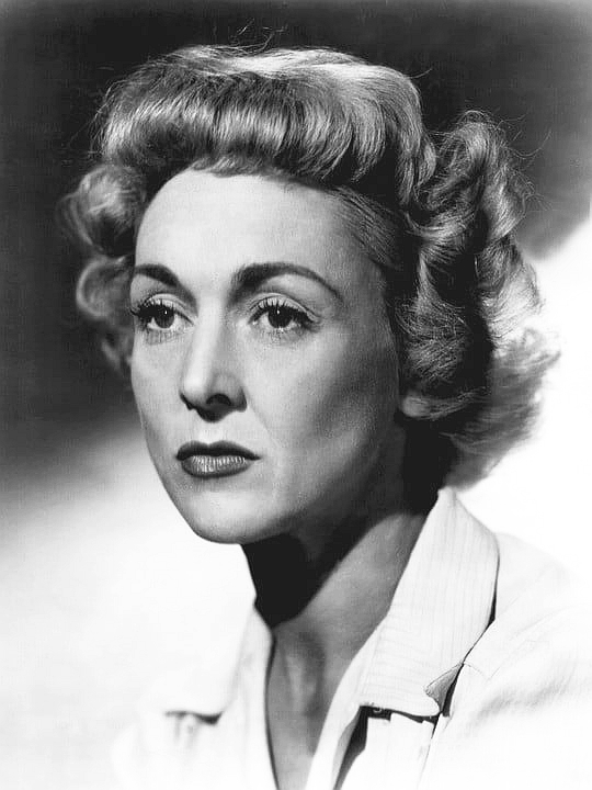 actor Betty Ann Davies large photo