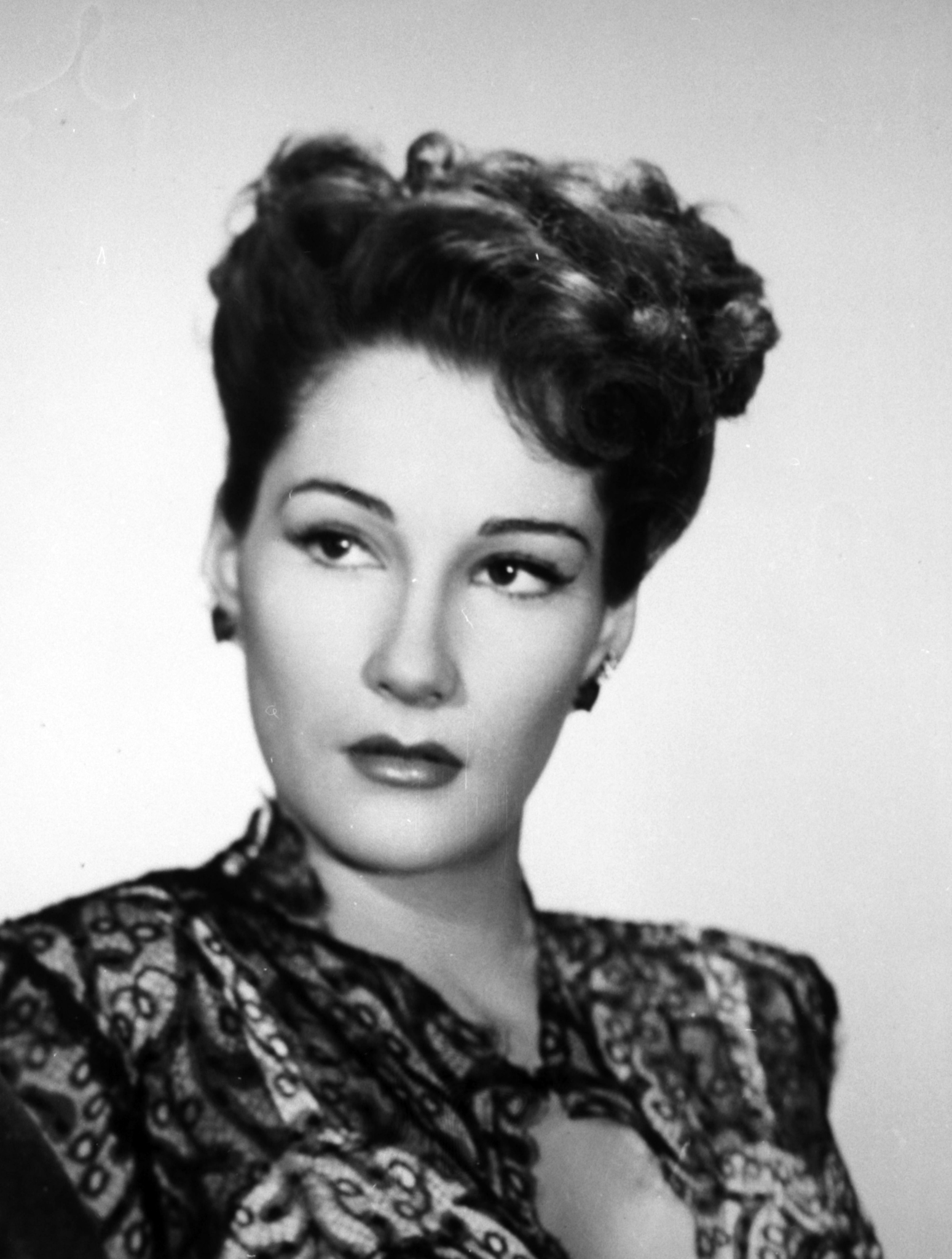 actor Doris Dowling large photo