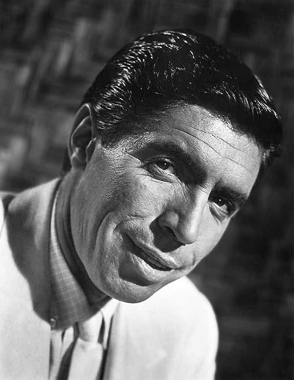 actor Michael Pate large photo