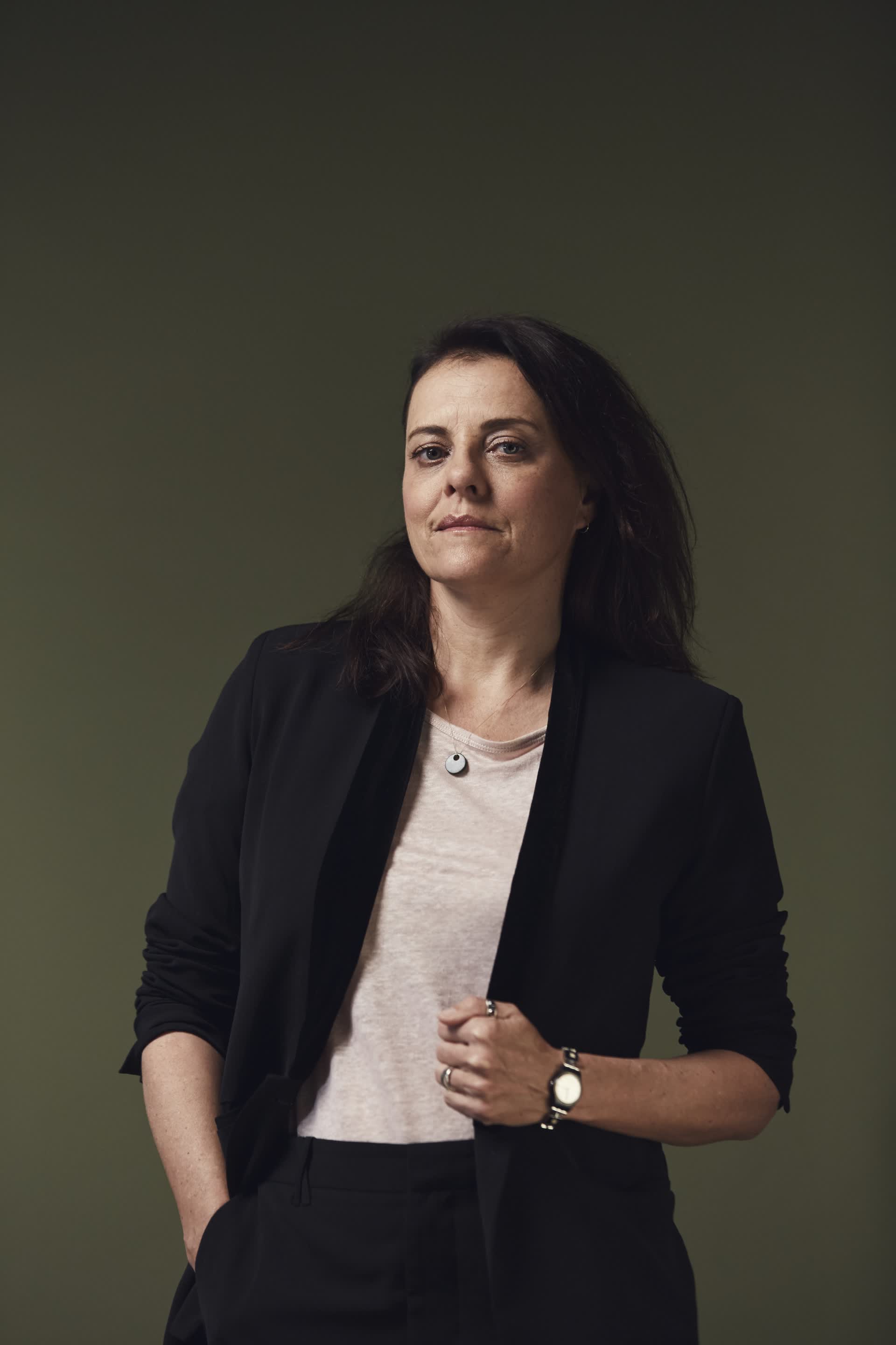 actor Katie Wolfe large photo