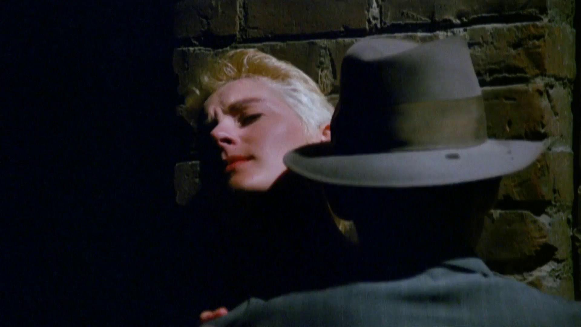 actor Robin Turk large photo