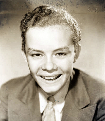 actor Bradley Metcalfe large photo