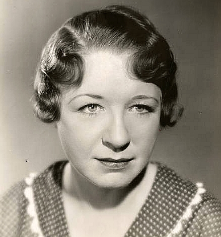 actor Helen MacKellar large photo