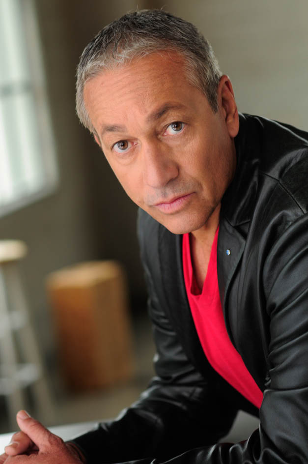 actor John Vargas large photo