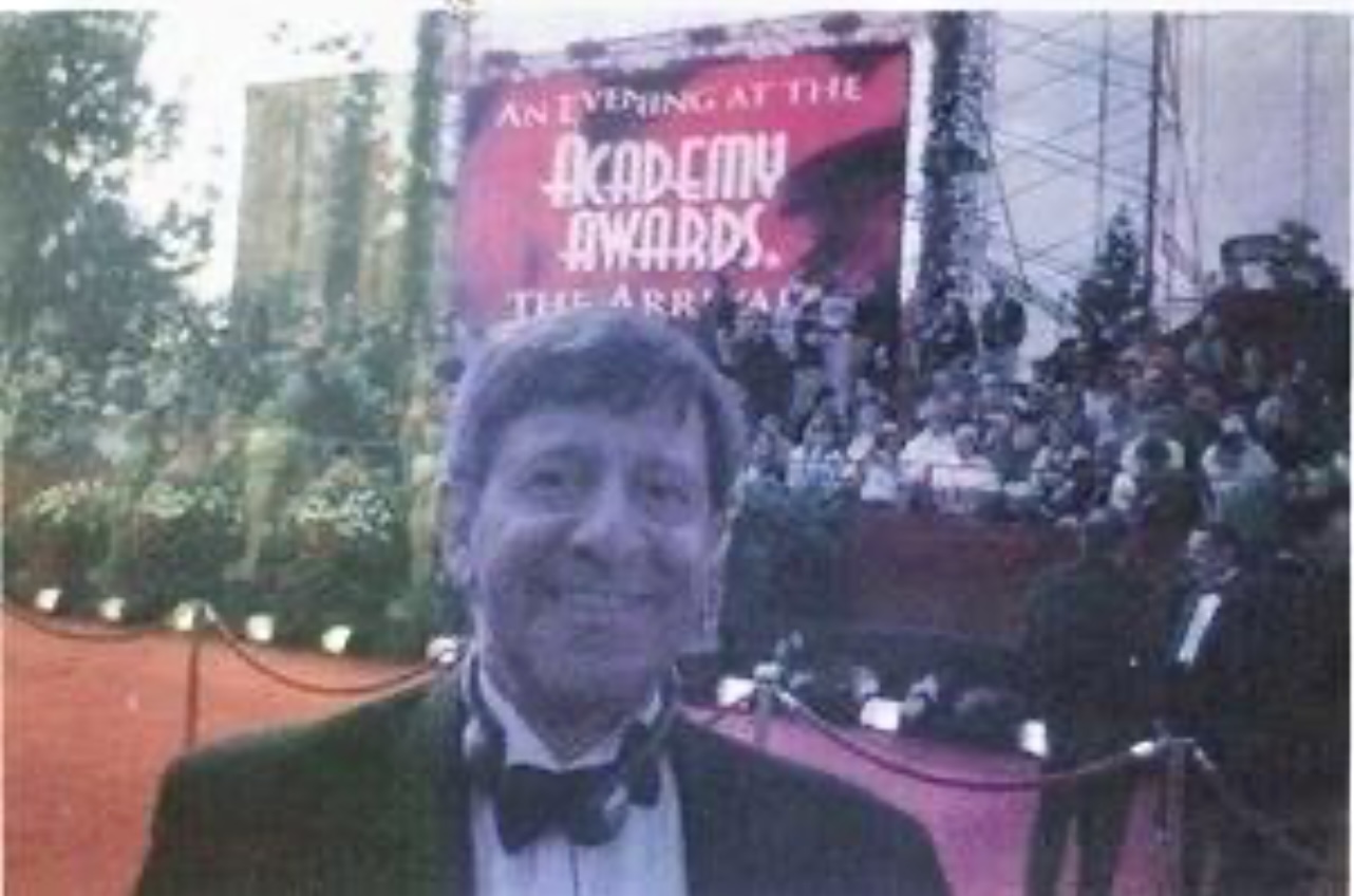 actor Roger Galloway large photo