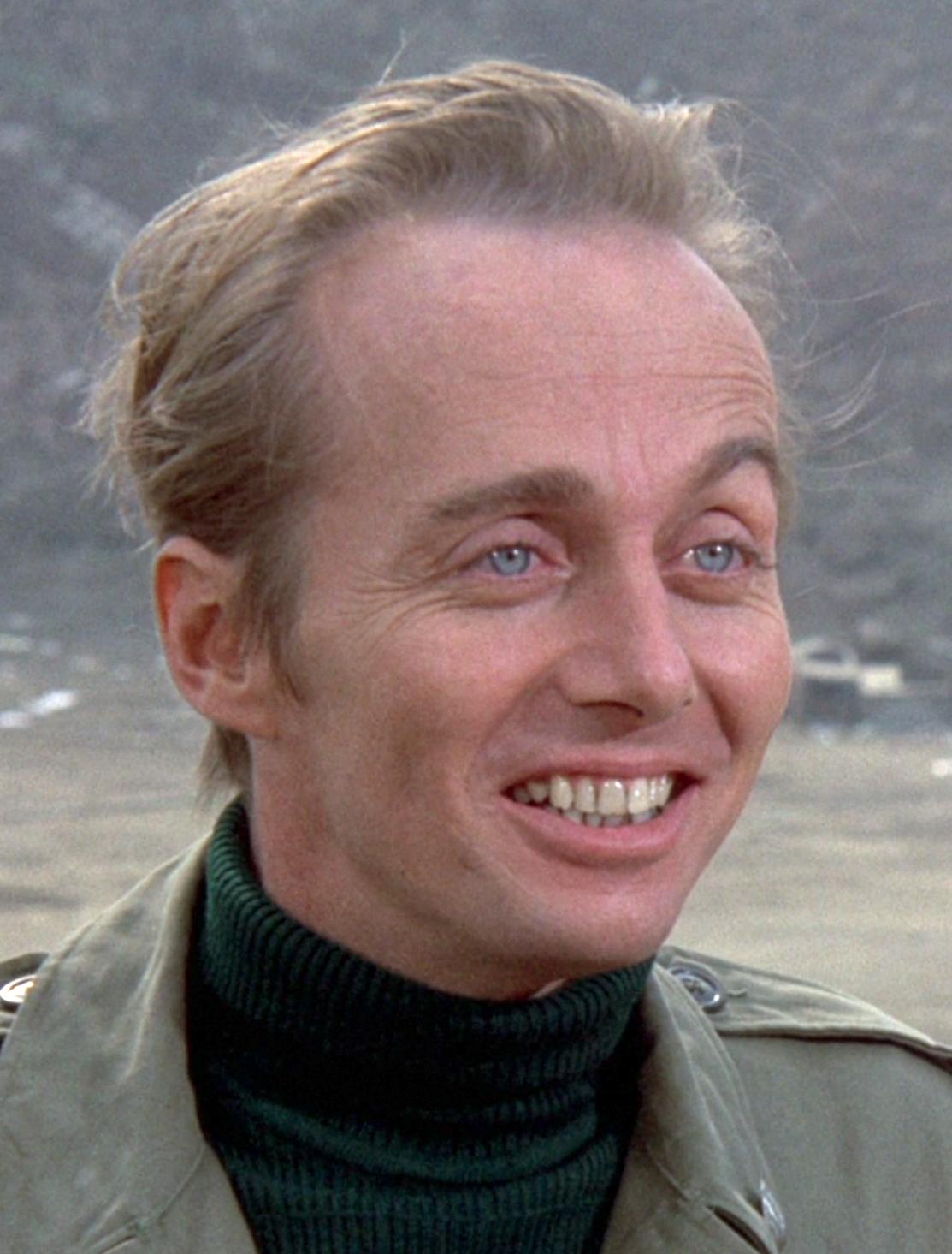 actor John Davis Chandler large photo