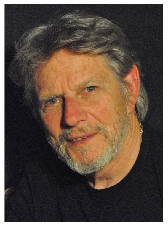 actor Roger Newcombe large photo