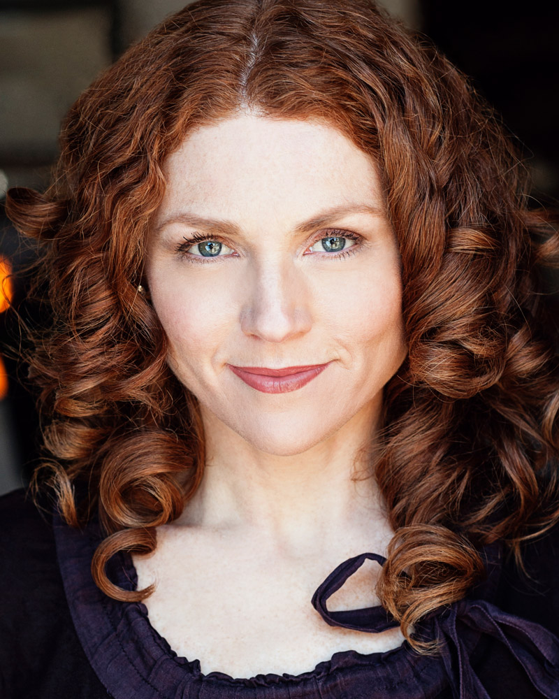 actor Beth Champion large photo