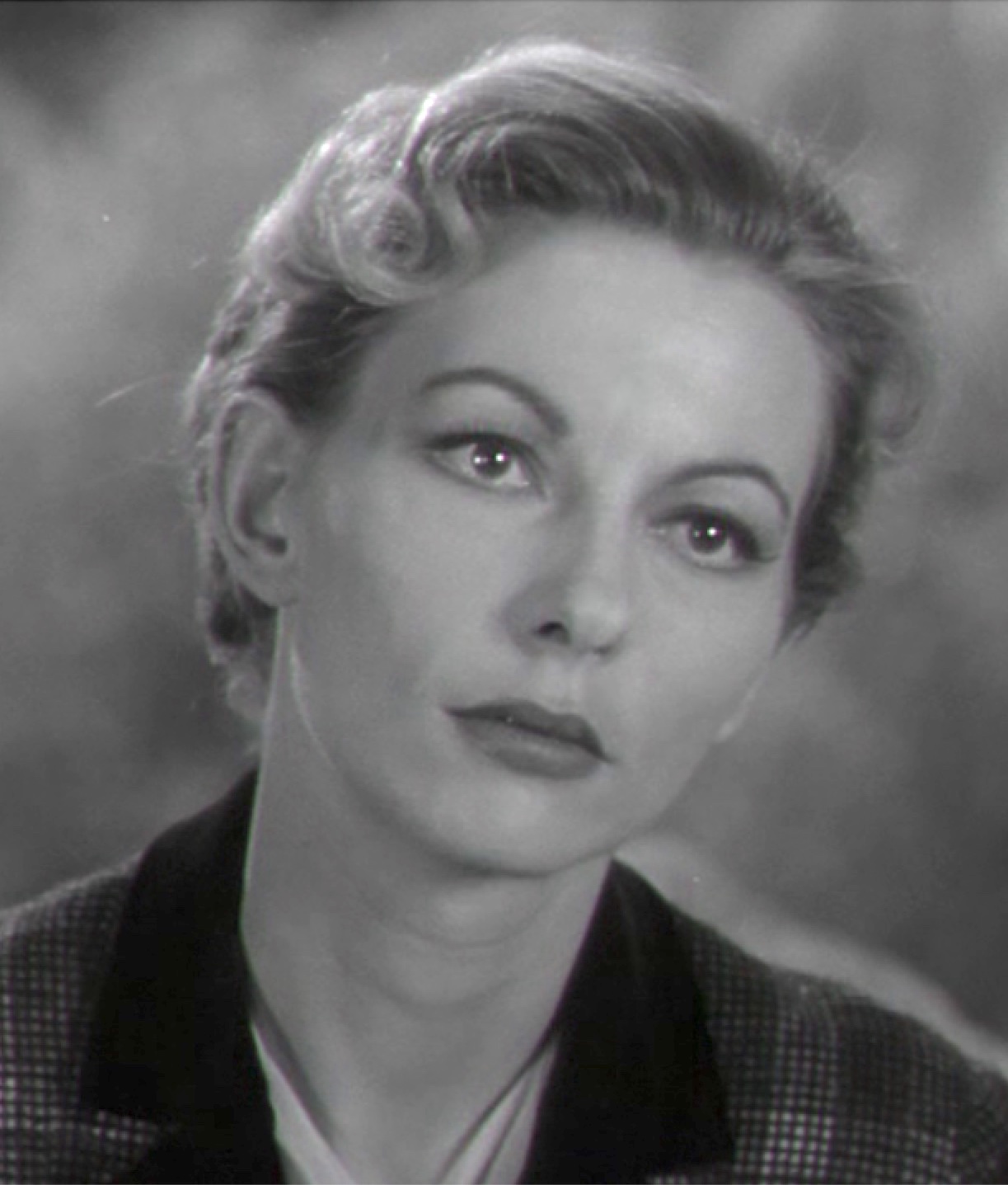 actor Jennifer Howard large photo