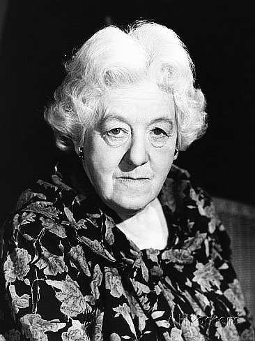 actor Margaret Rutherford large photo