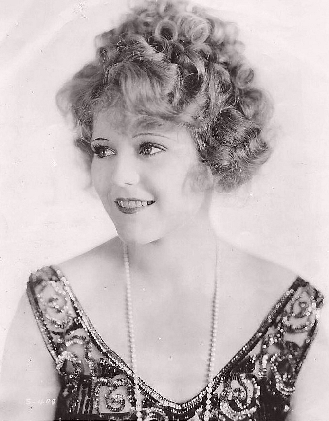 actor Charlotte Merriam large photo