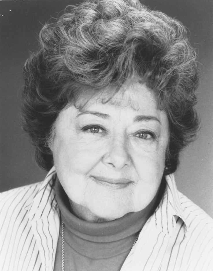 actor Moya O'Sullivan large photo