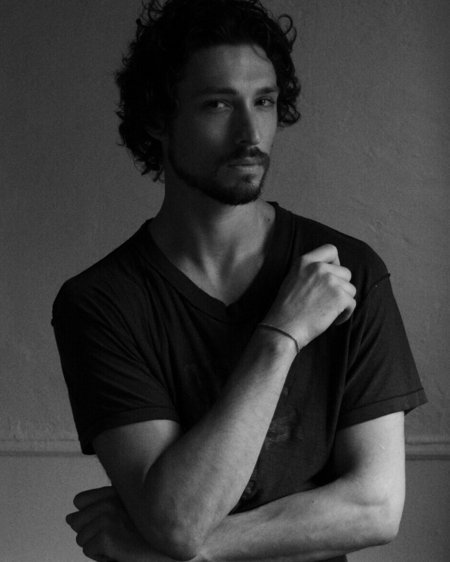 actor Chris Ackerman large photo