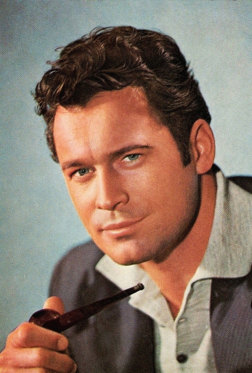 actor Carl Möhner large photo