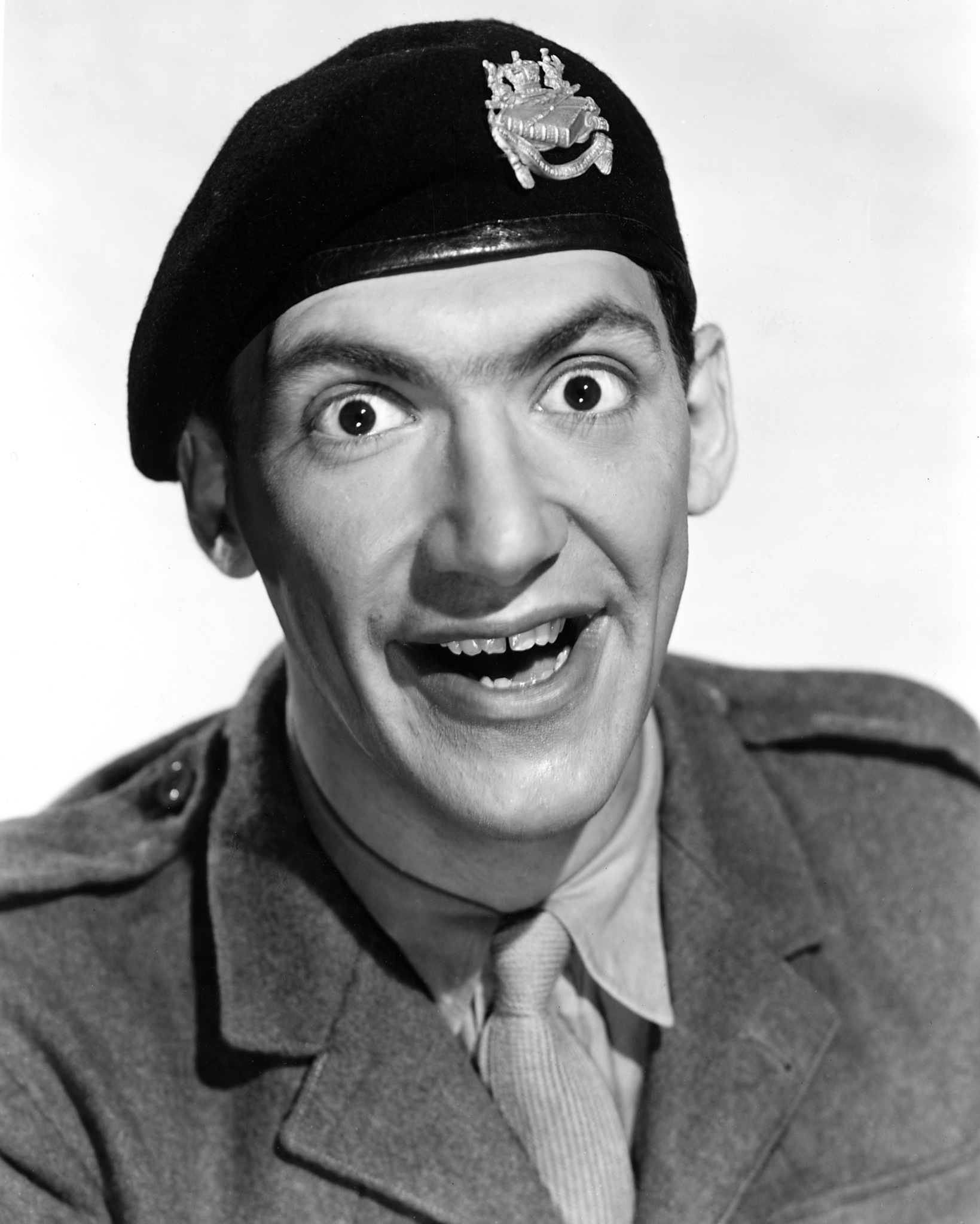 actor Bernard Bresslaw large photo