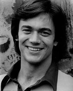 actor Peter Coffield large photo