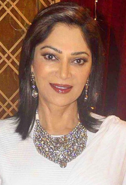 actor Simi Garewal large photo