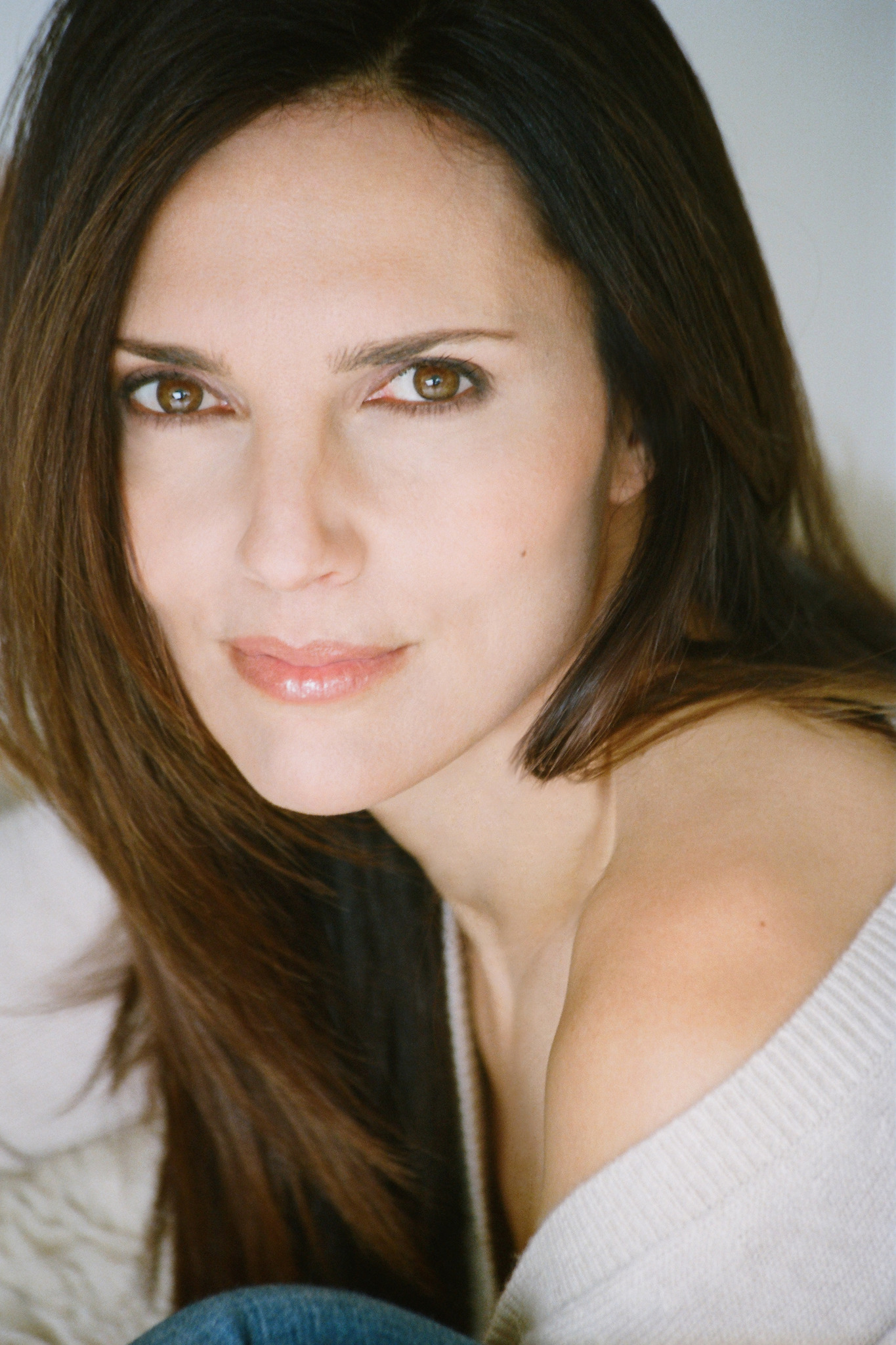actor Ashley Laurence large photo
