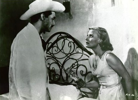 actor Víctor Manuel Mendoza large photo