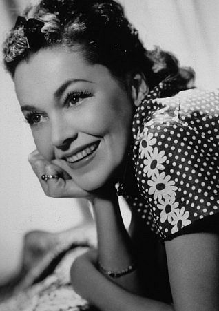 actor Maureen O'Sullivan large photo