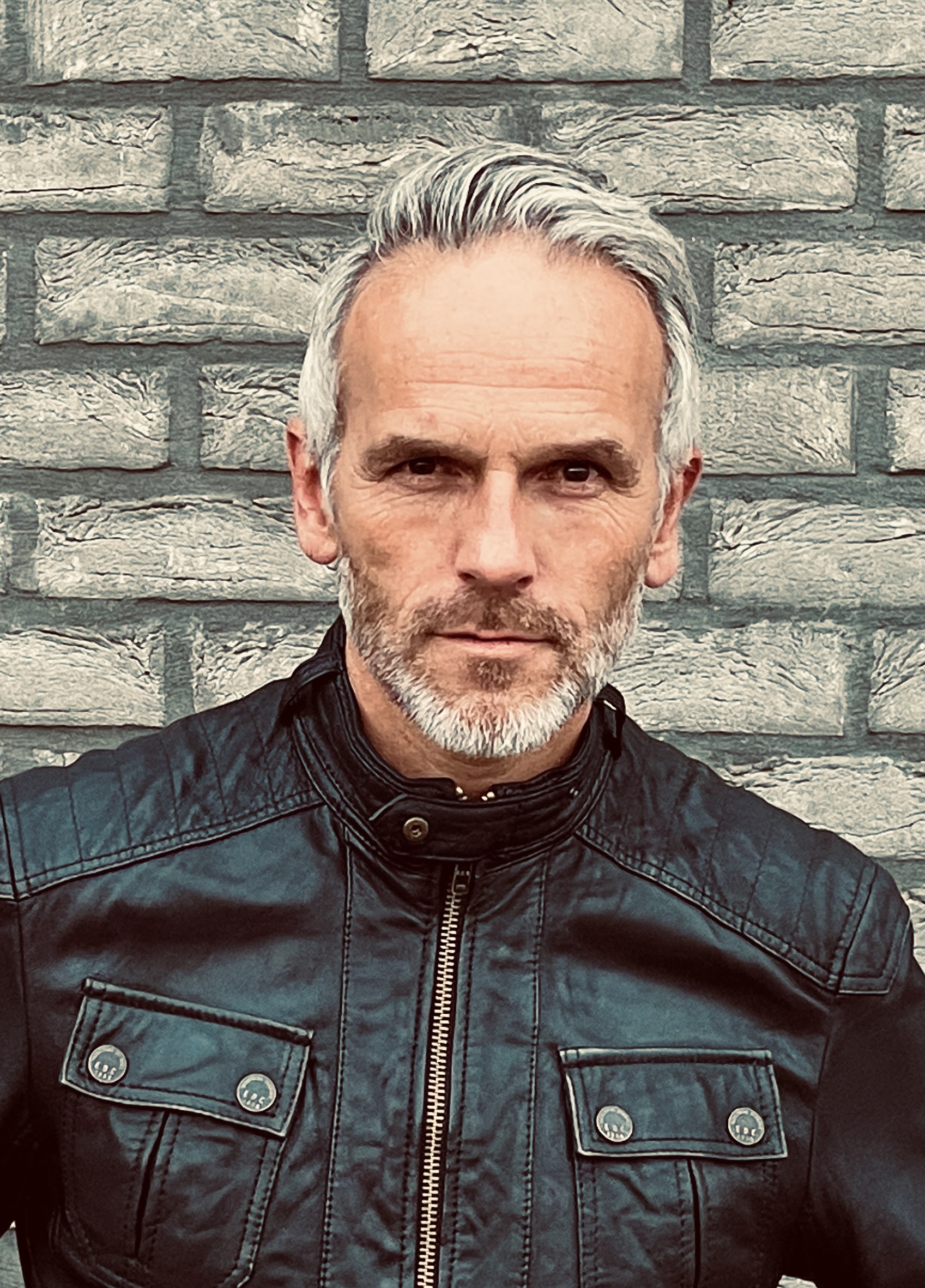 actor Nicolas de Pruyssenaere large photo