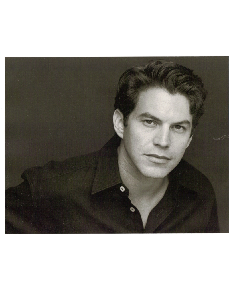 actor Harley Kaplan large photo