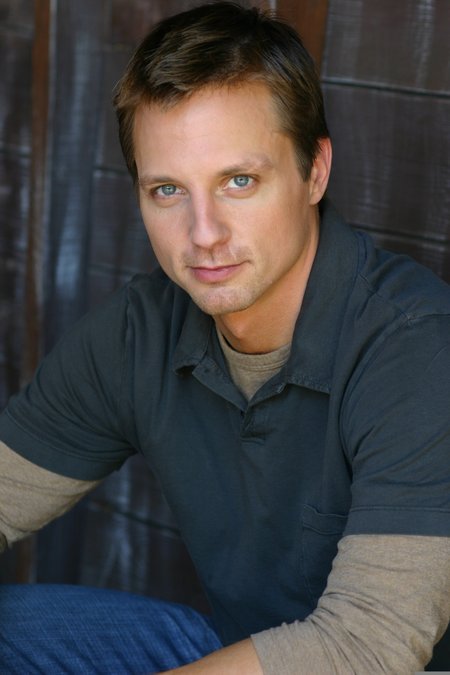 actor Steven Petrarca large photo