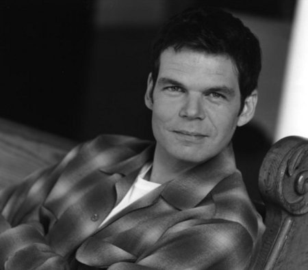 actor David Macniven large photo