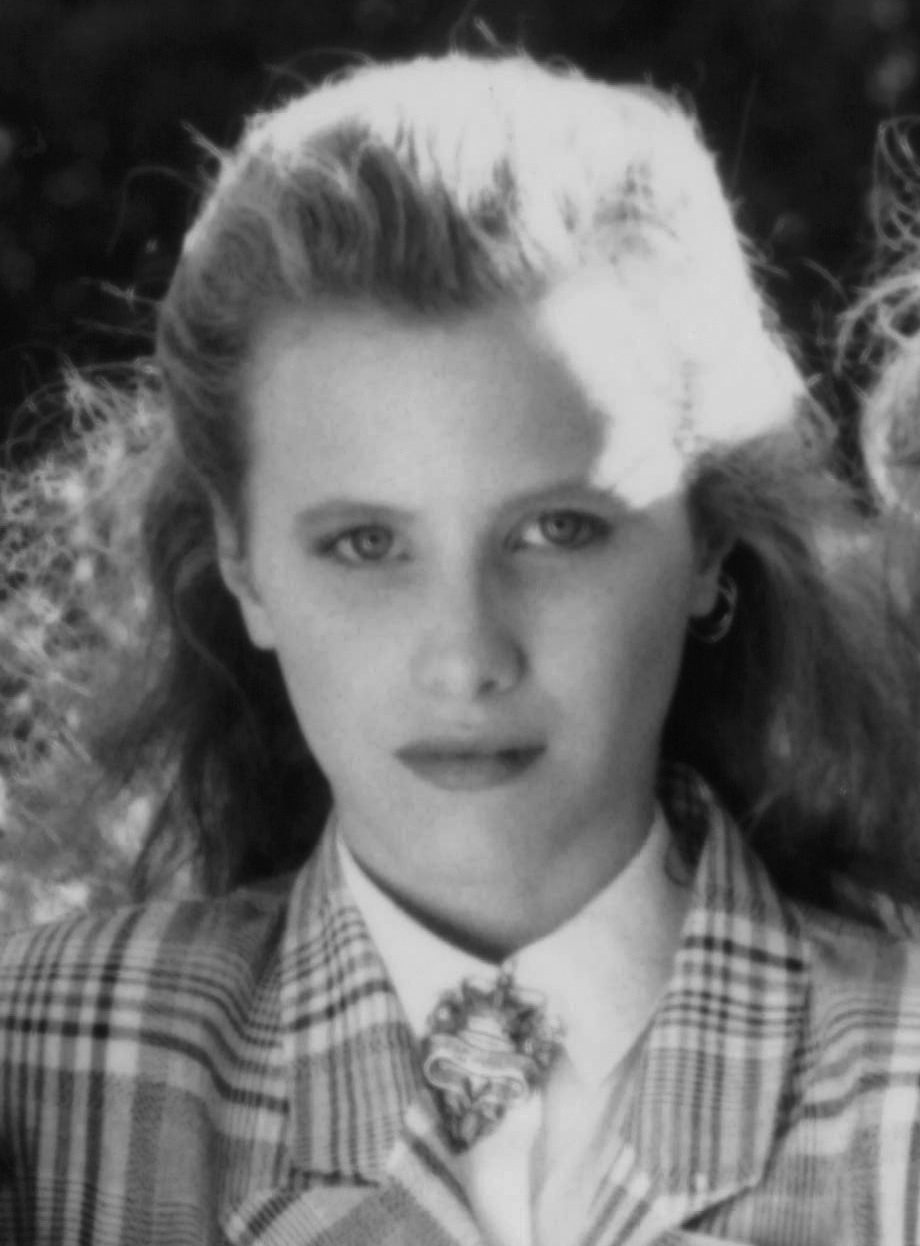 actor Kim Walker large photo