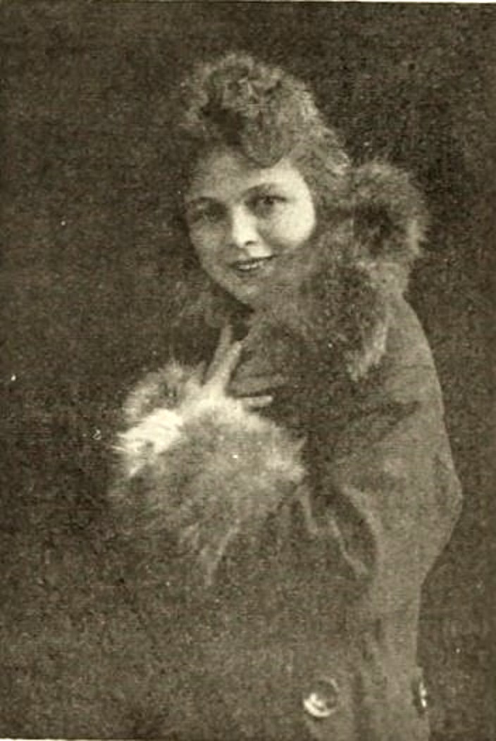 actor Helene Chadwick large photo