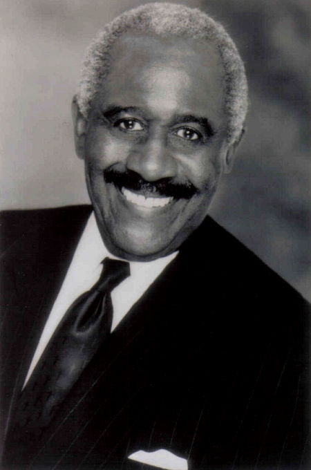 actor Robert DoQui large photo